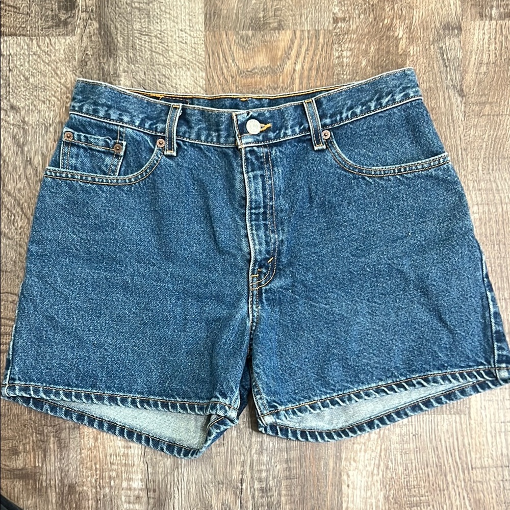 Vintage High-Rise Levi Denim Shorts Dark Wash - W 8